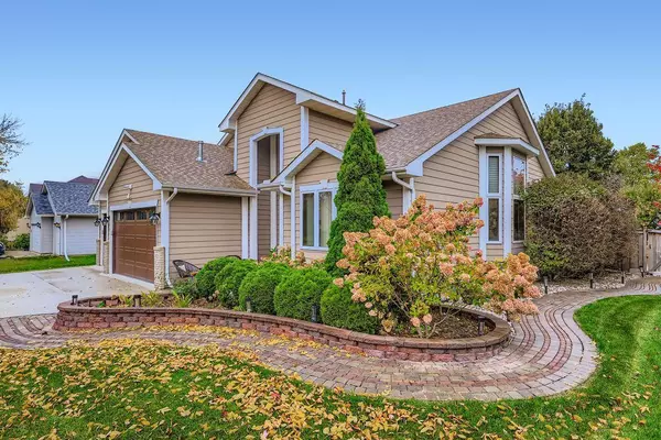 Brooklyn Park, MN 55443,9325 Austrian Pine AVE N