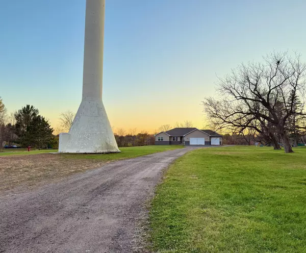 Onamia, MN 56359,611 Kathio ST