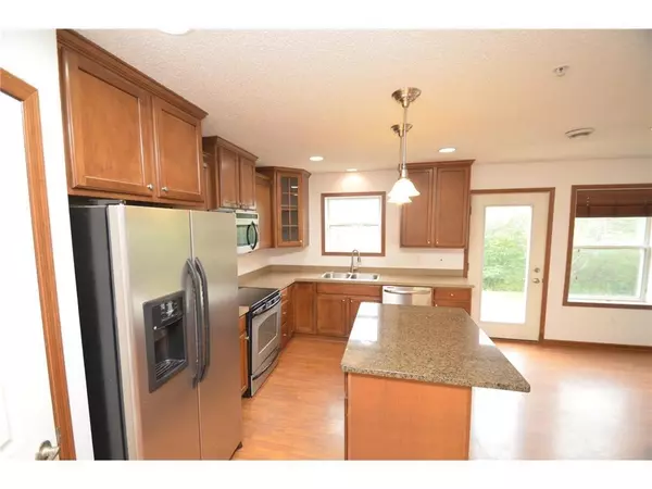 Plymouth, MN 55446,15661 60th N