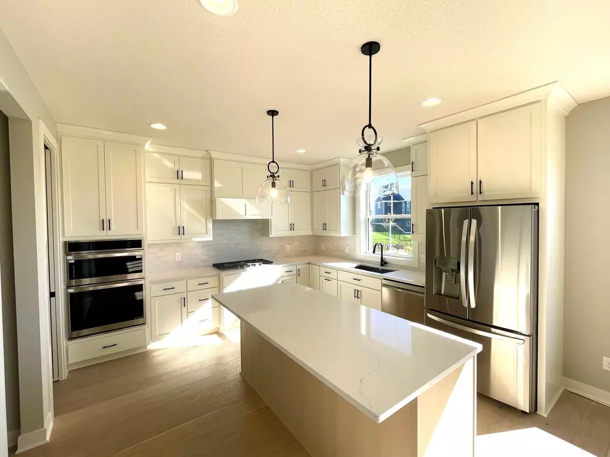 Victoria, MN 55386,5529 Vista TRL