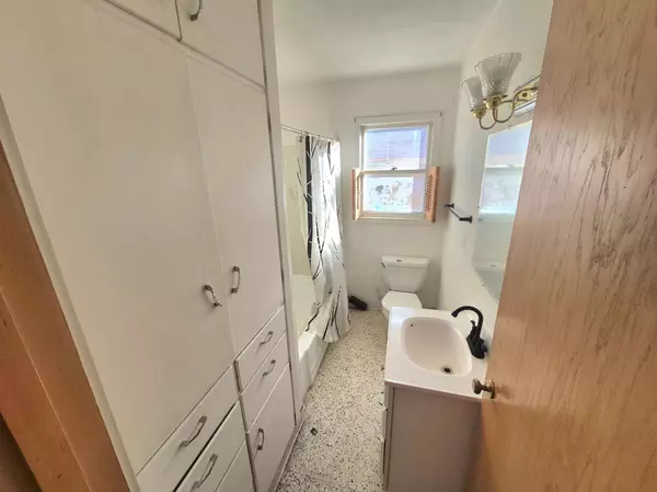 Arlington, MN 55307,103 E Chandler ST