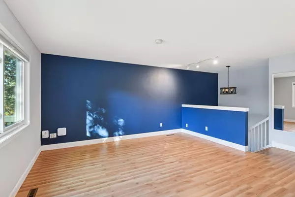 Bloomington, MN 55437,11339 Vessey CIR