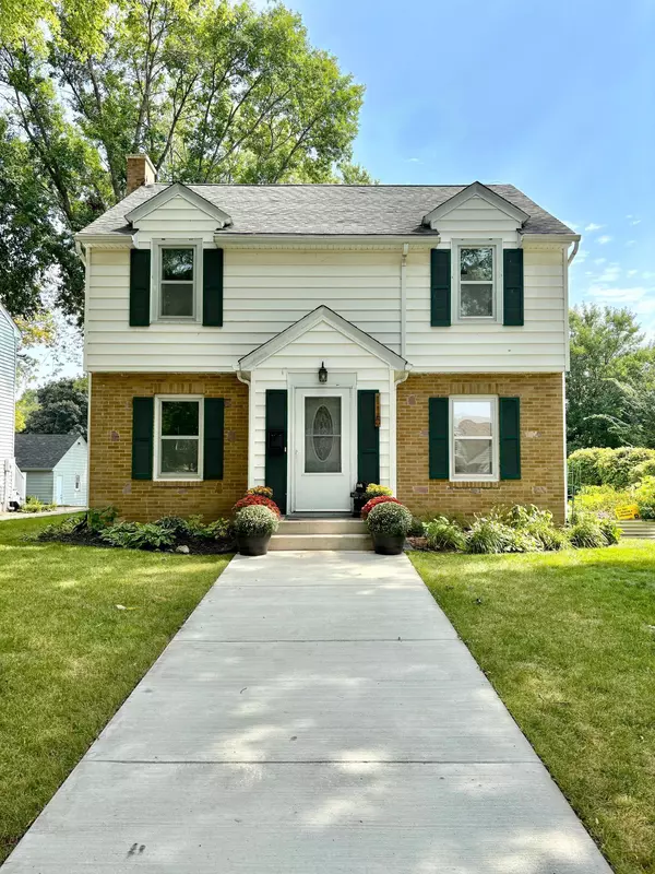 115 S High ST, Marshall, MN 56258