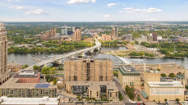 Minneapolis, MN 55401,401 S 1st ST #308