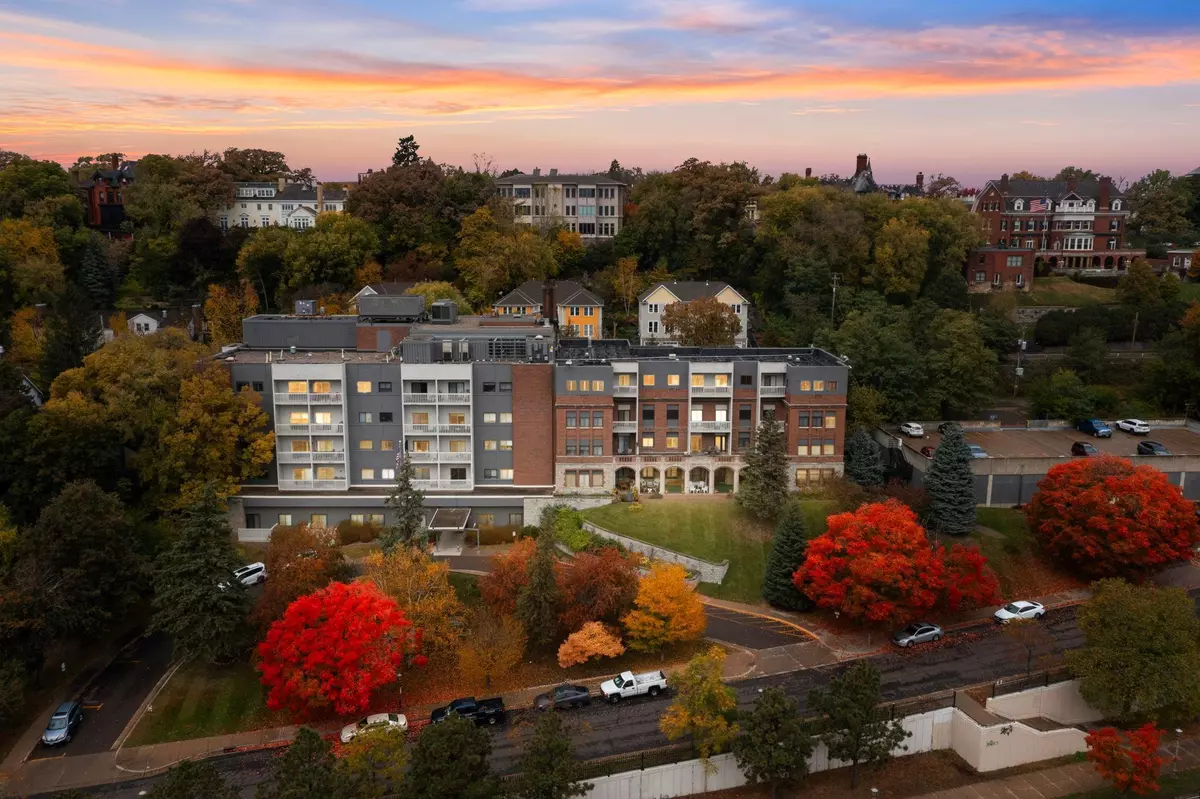 Saint Paul, MN 55102,311 Pleasant AVE #301