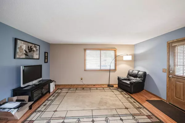 Champlin, MN 55316,8469 S Pond TRL