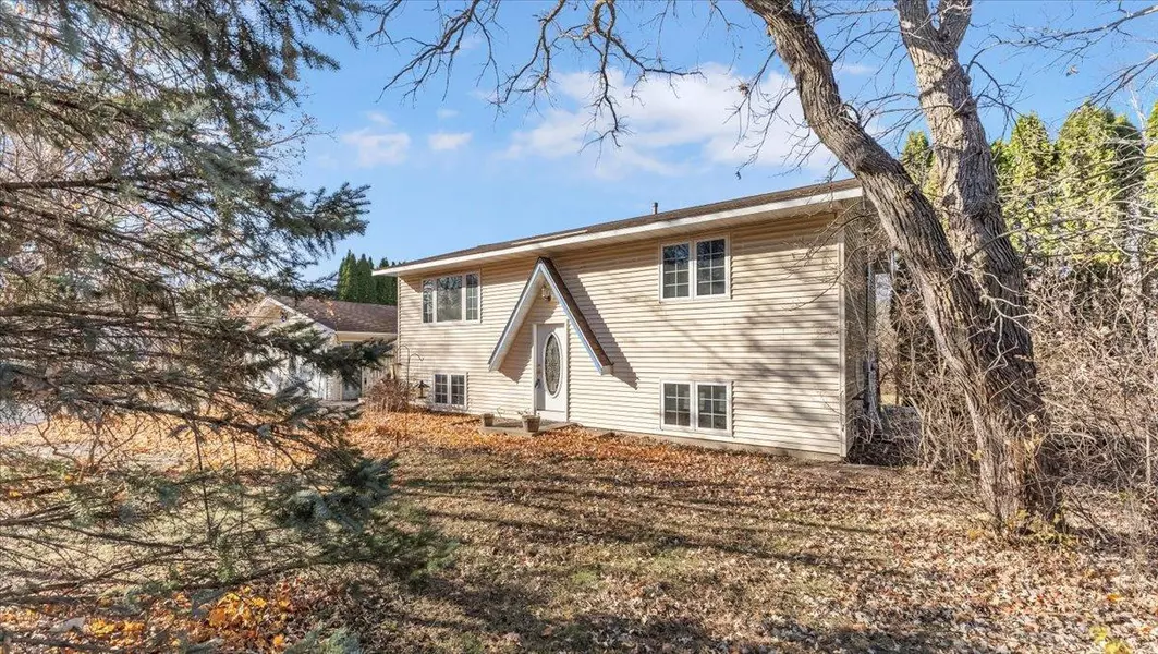 12875 8th AVE N, Zimmerman, MN 55398