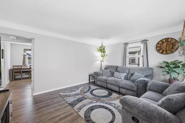 South Saint Paul, MN 55075,440 5th AVE S