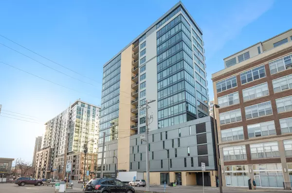 Minneapolis, MN 55415,740 Portland AVE #1008