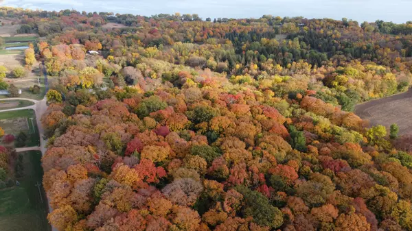 Waconia, MN 55387,11275 66th ST