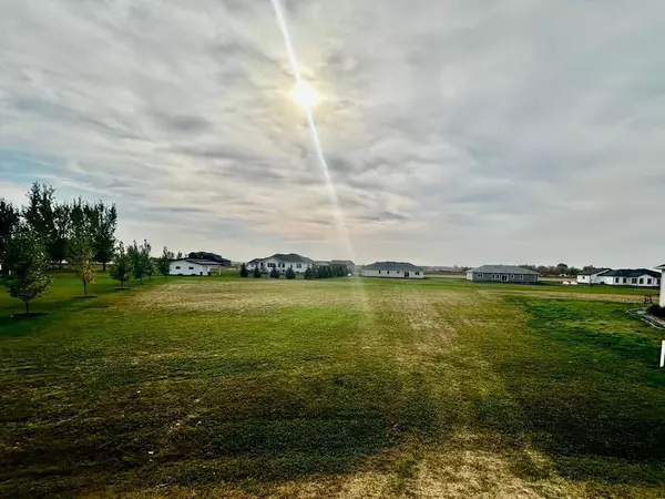 212 Laverne LN N, Colfax, ND 58018
