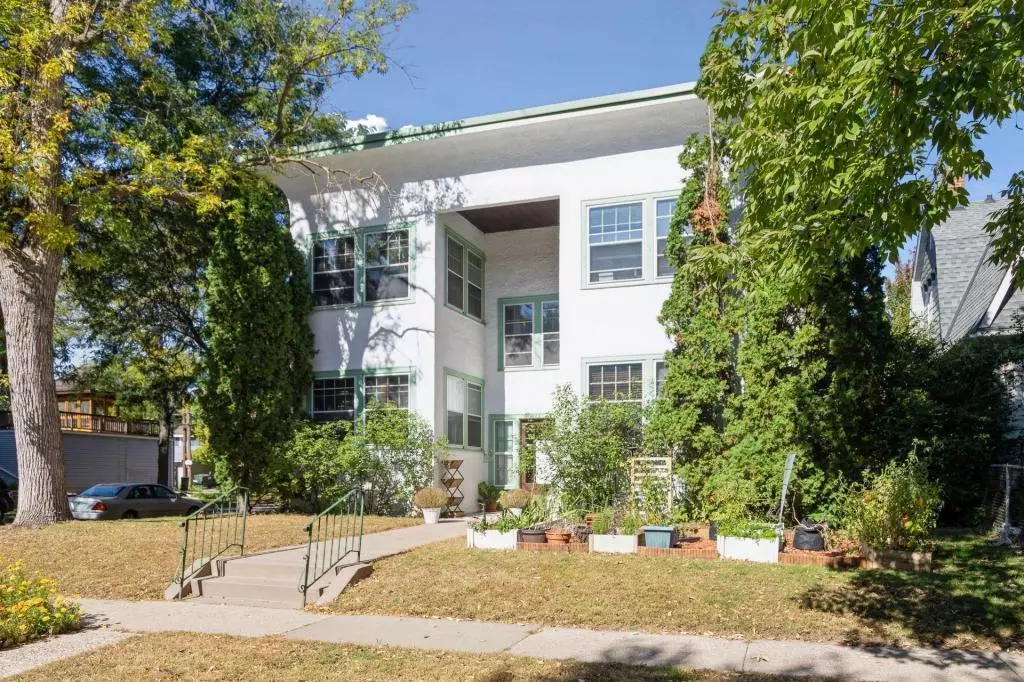 Saint Paul, MN 55104,1665 Dayton AVE