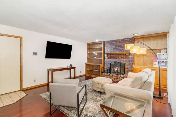 Coon Rapids, MN 55448,1920 128th AVE NW