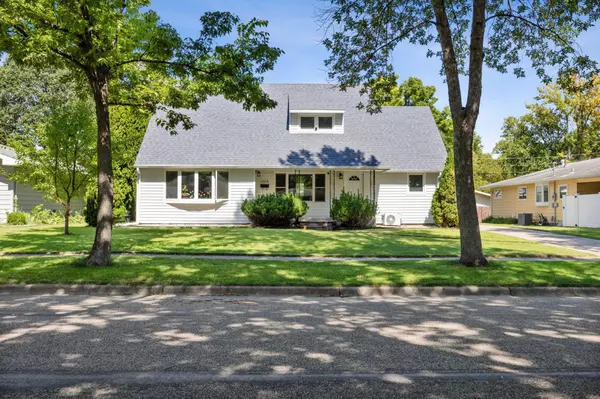 Moorhead, MN 56560,1418 21st AVE S