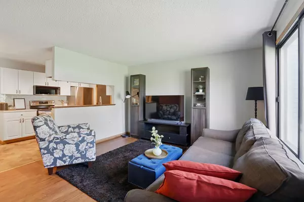 Blaine, MN 55434,111 96th LN NE