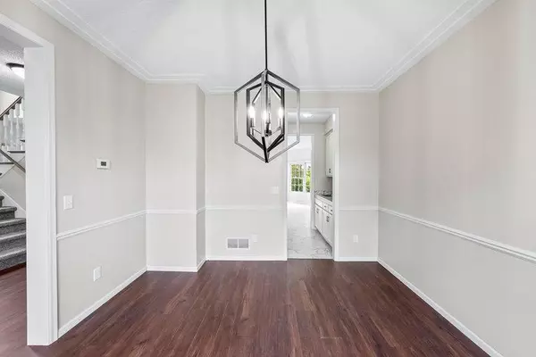 Inver Grove Heights, MN 55076,8361 Carew CT