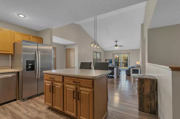 Monticello, MN 55362,407 Prairie RD