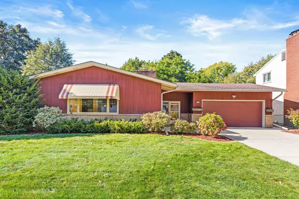 West Saint Paul, MN 55118,1211 Galvin AVE
