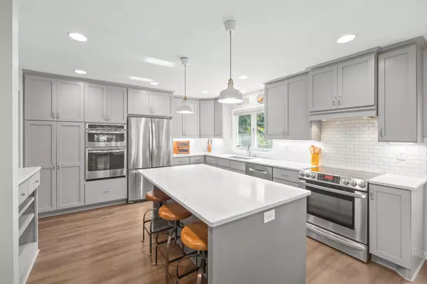 Roseville, MN 55113,1925 Hythe ST