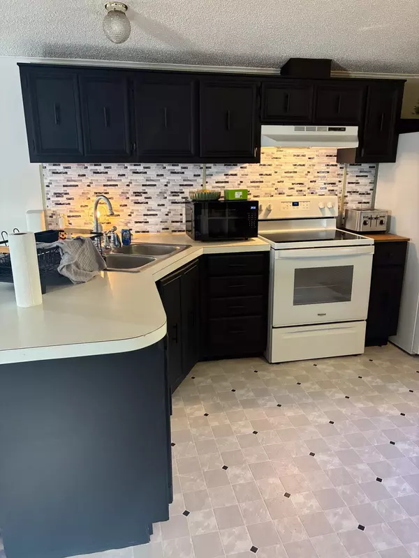 Little Canada, MN 55113,3020 Rice ST #Trailer B16