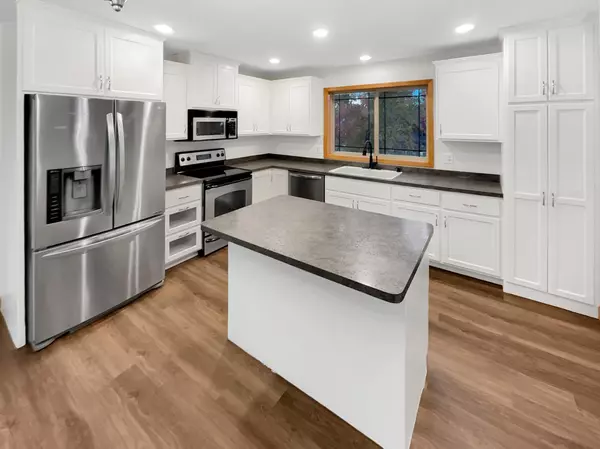 Saint Paul Park, MN 55071,730 Pleasant AVE