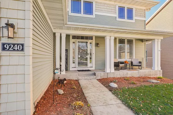 Chanhassen, MN 55317,9240 Ellendale LN