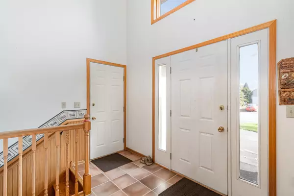 North Branch, MN 55056,38280 Great Oaks CT