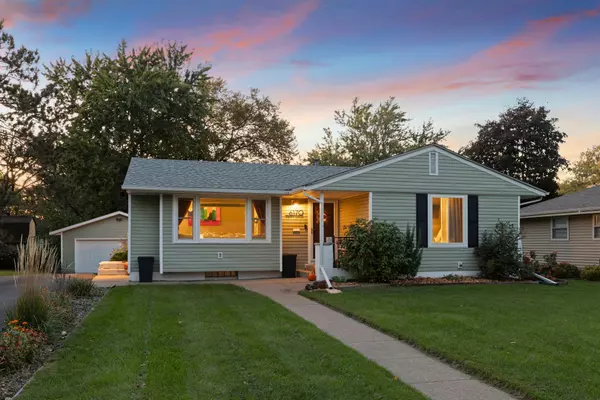 6170 Trinity DR NE, Fridley, MN 55432