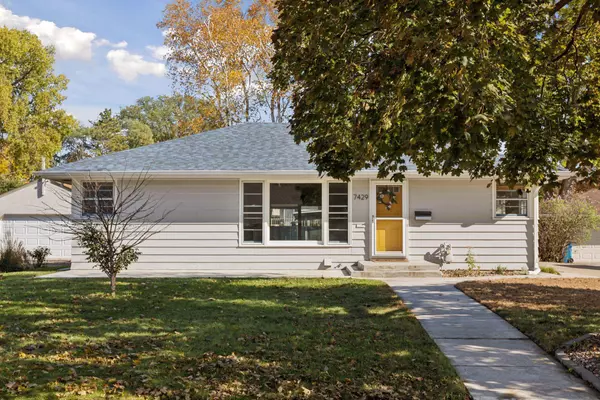 Richfield, MN 55423,7429 Clinton AVE