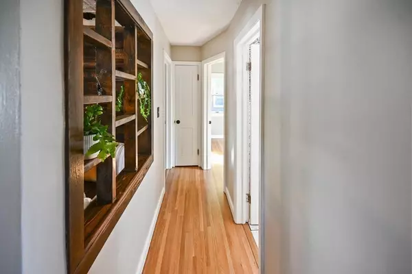 Duluth, MN 55804,4814 Peabody ST