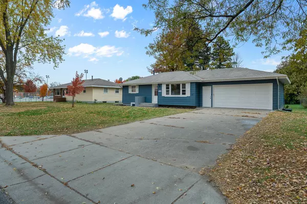 Mounds View, MN 55112,5219 Greenfield AVE