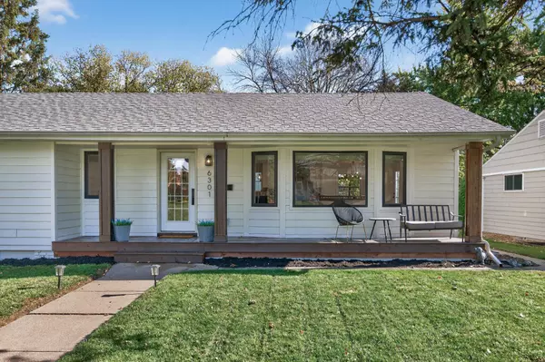 Edina, MN 55424,6301 Saint Johns AVE