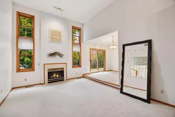 Eagan, MN 55123,569 Coventry Pkwy