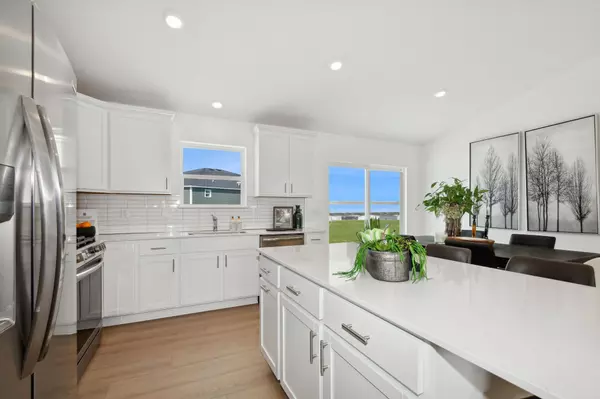 Buffalo, MN 55313,822 Erickson LN