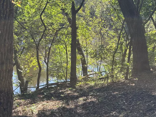 271xx Strike BLVD, Isanti, MN 55040