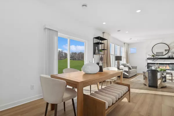 Lino Lakes, MN 55038,7601 Osakis ST