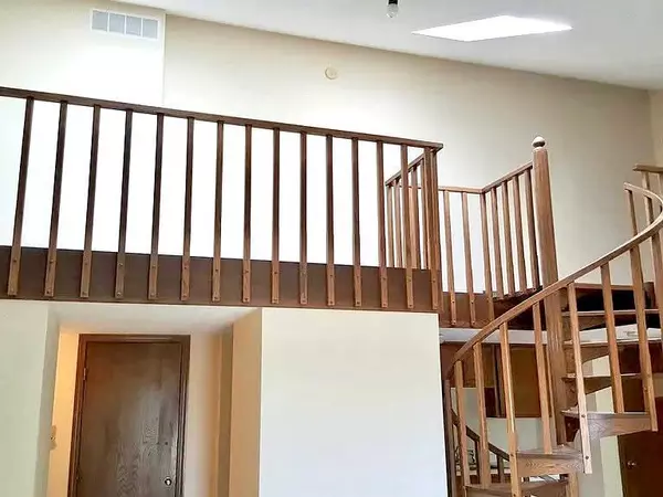 Woodbury, MN 55125,2463 Cochrane DR #F