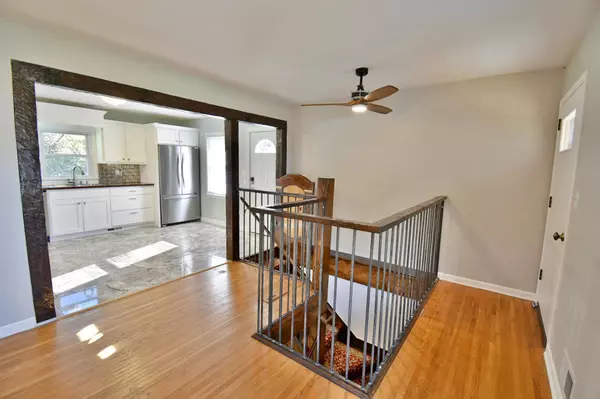 Maplewood, MN 55119,42 Oday ST