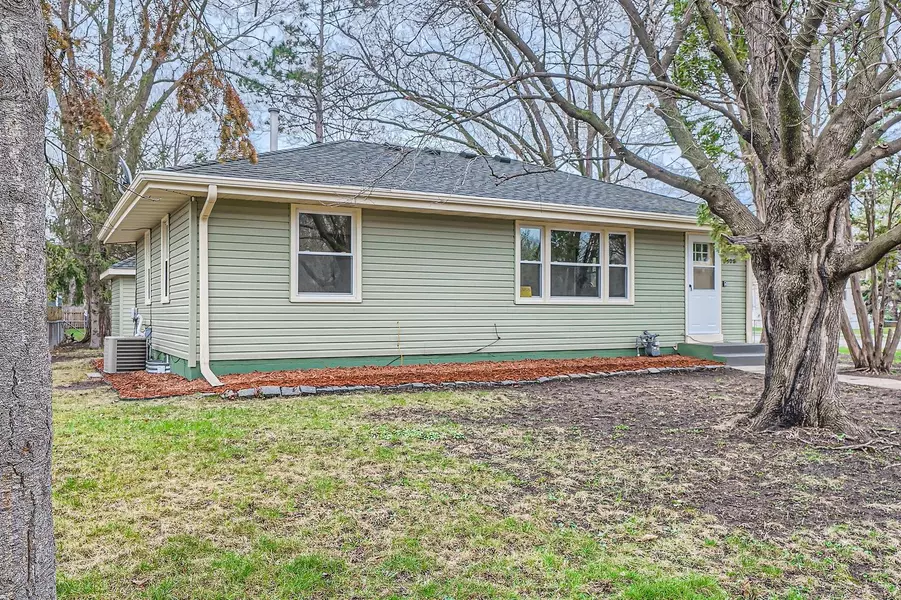 6300X Quebec AVE N, Brooklyn Park, MN 55428