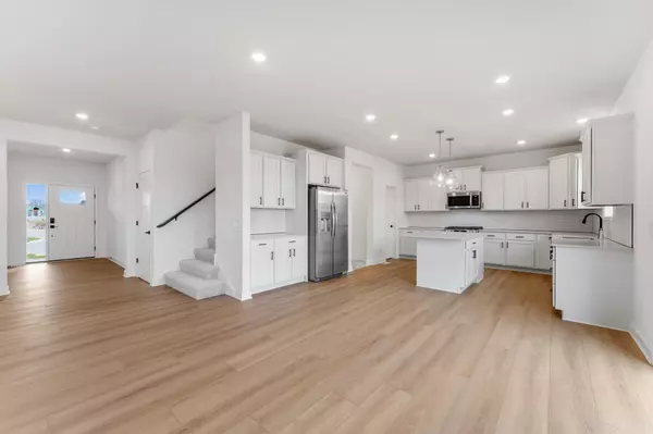 Oakdale, MN 55128,7544 Lower 42nd ST N