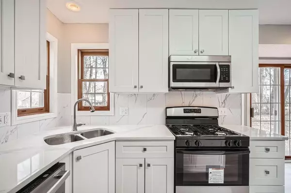 Savage, MN 55378,5298 S Park DR