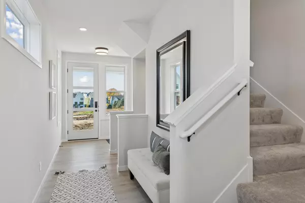 Victoria, MN 55386,10030 Corral Way