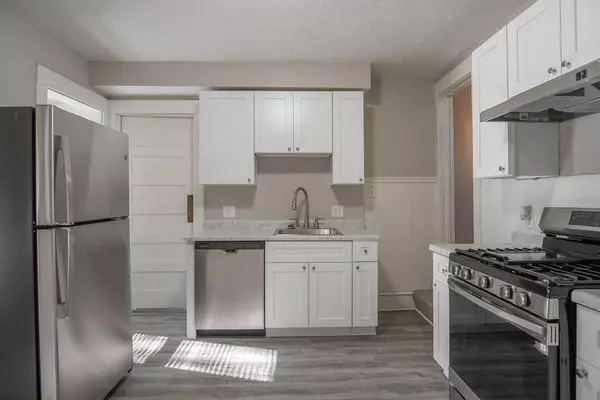 Saint Paul, MN 55104,1606 Concordia Avenue