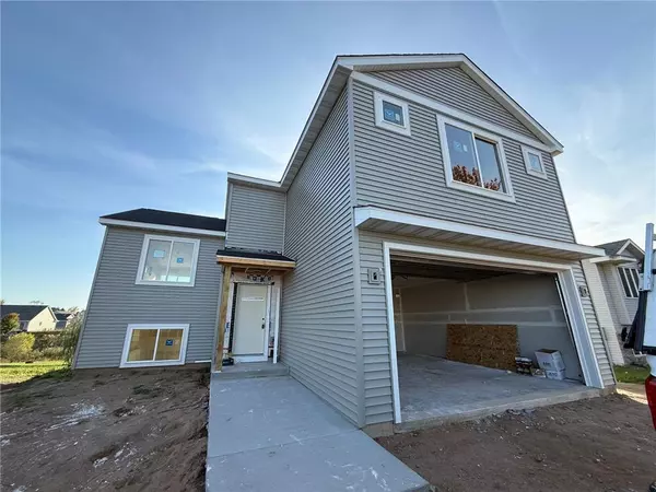 246 Eagle Ridge DR, Roberts, WI 54023