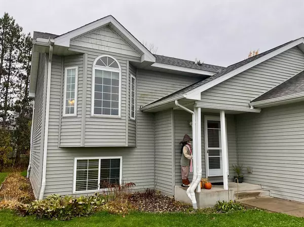 Milaca, MN 56353,303 13th ST NE