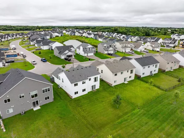 Saint Michael, MN 55376,9234 25th ST NE