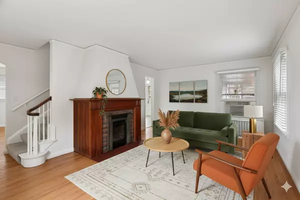 Saint Paul, MN 55116,2144 Watson AVE