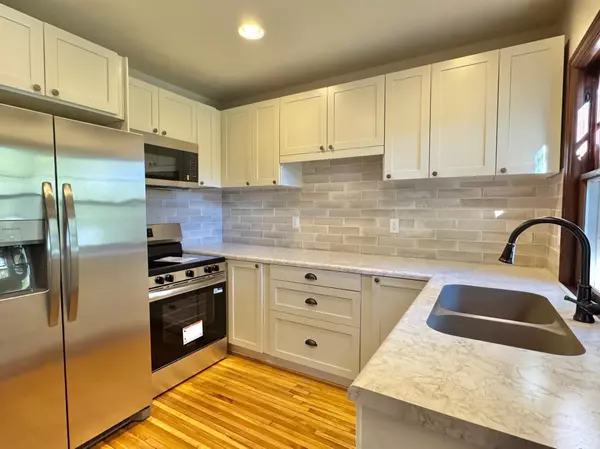 Red Wing, MN 55066,717 Blaine ST