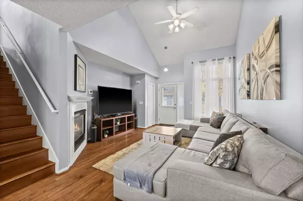 Blaine, MN 55434,10011 Pleasure Creek CIR NE