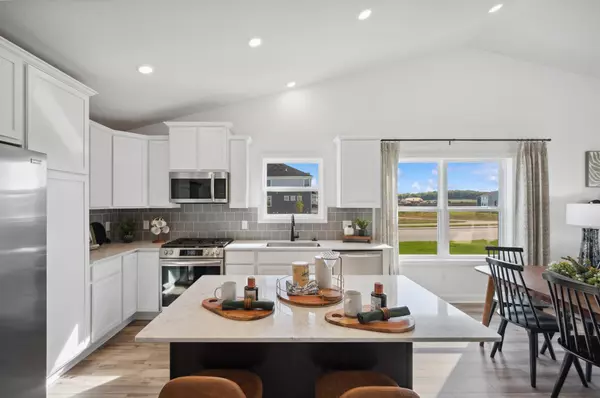 Lino Lakes, MN 55038,7661 Rainy LN